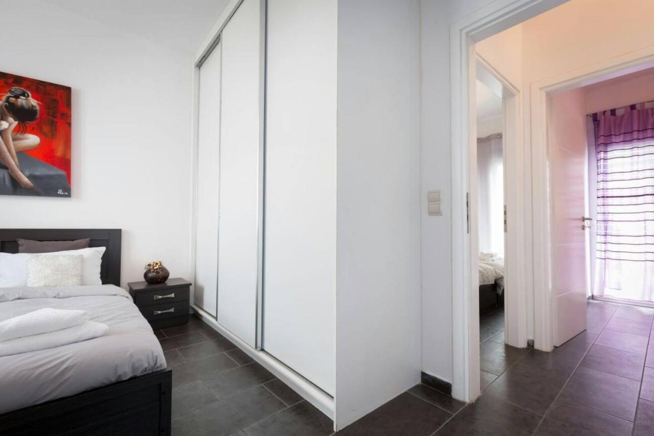 Renovated Flat With Acropolis View Atenas Exterior foto
